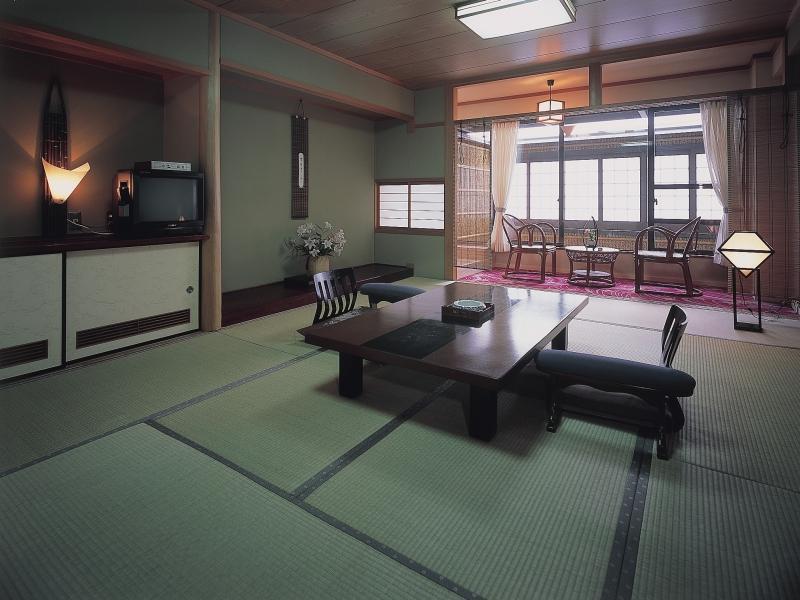 Gero Royal Hotel Miyabitei Extérieur photo